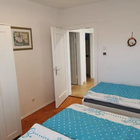 Ferienhaus Lichtenberg 15 *